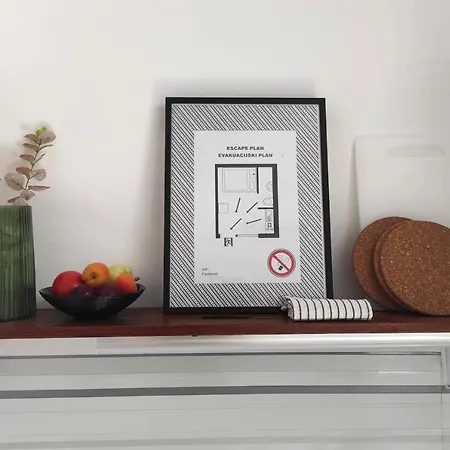 Apartman M&r Studio, And Town!