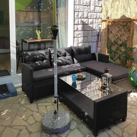 M&r Studio, And Town! Apartment