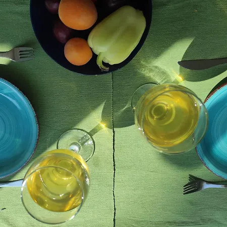 M&r Studio, And Town! Apartman