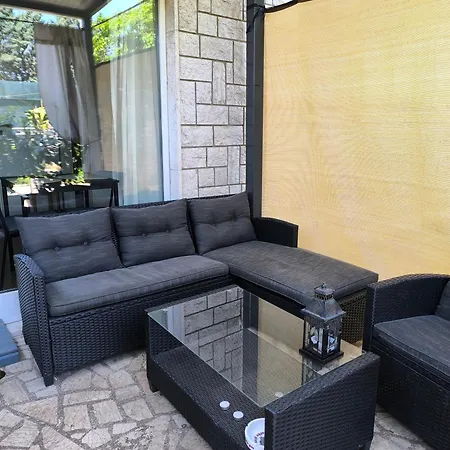 M&r Studio, And Town!